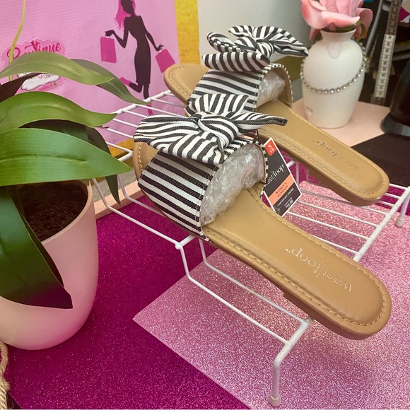 New Sandals ! Size “S / 5-6” - Picture 6 of 14